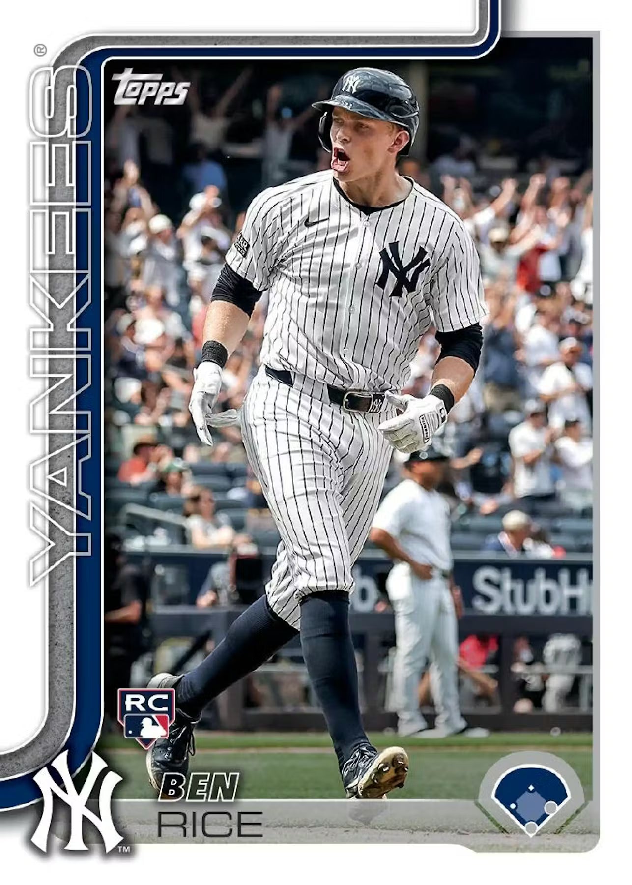 2025 Topps Series 1 Baseball Hobby Jumbo Box